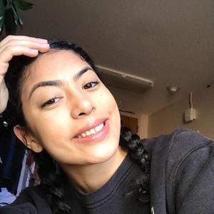 Meet your Posher, Khaila